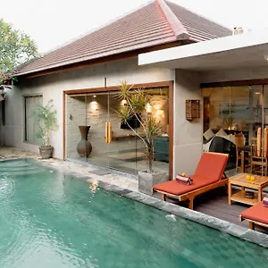 https://bracha-villas.hotelsseminyak.net