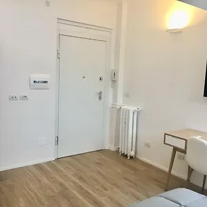 Apartment Corso Venezia, Mailand